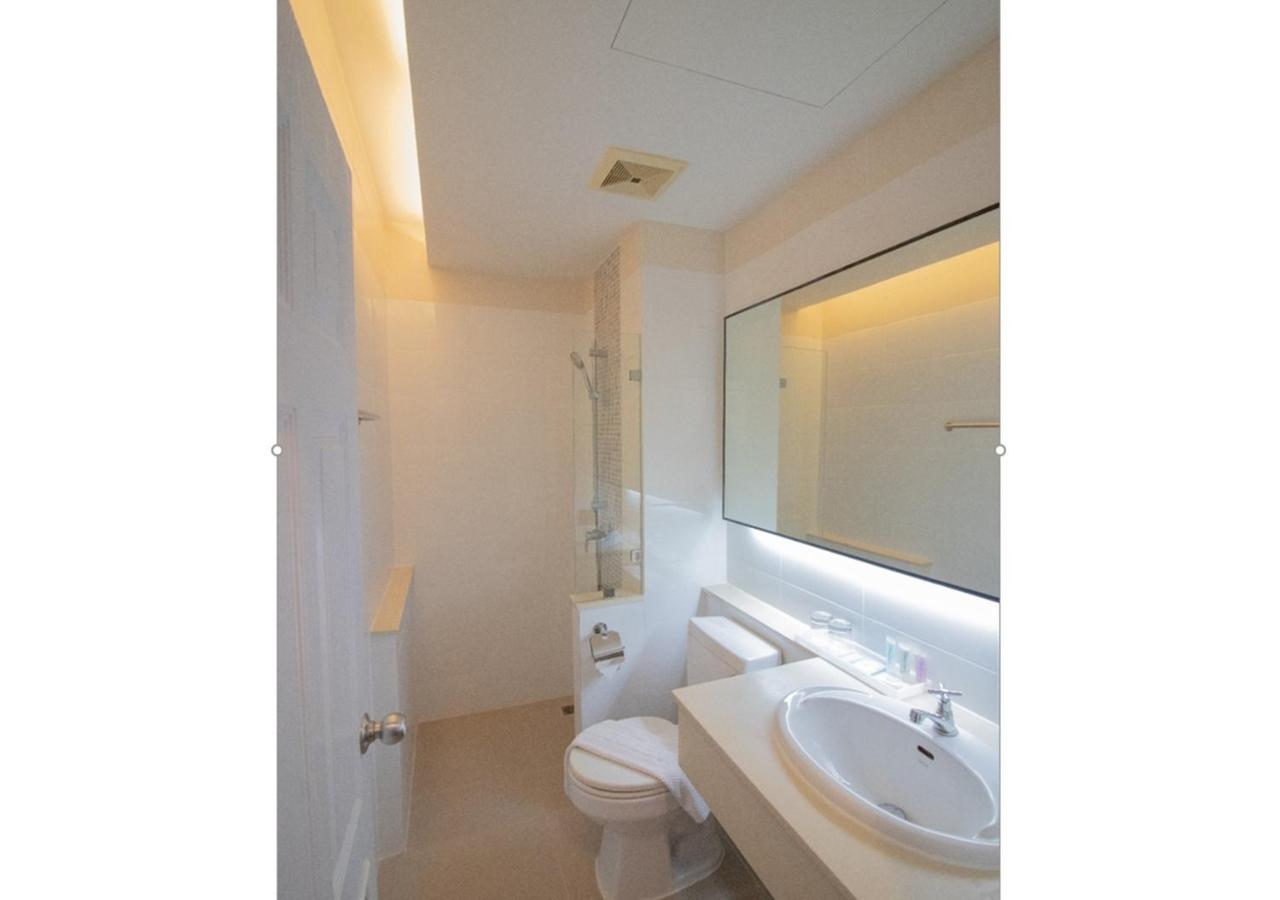 Fortune D Hotel Phitsanulok Buitenkant foto